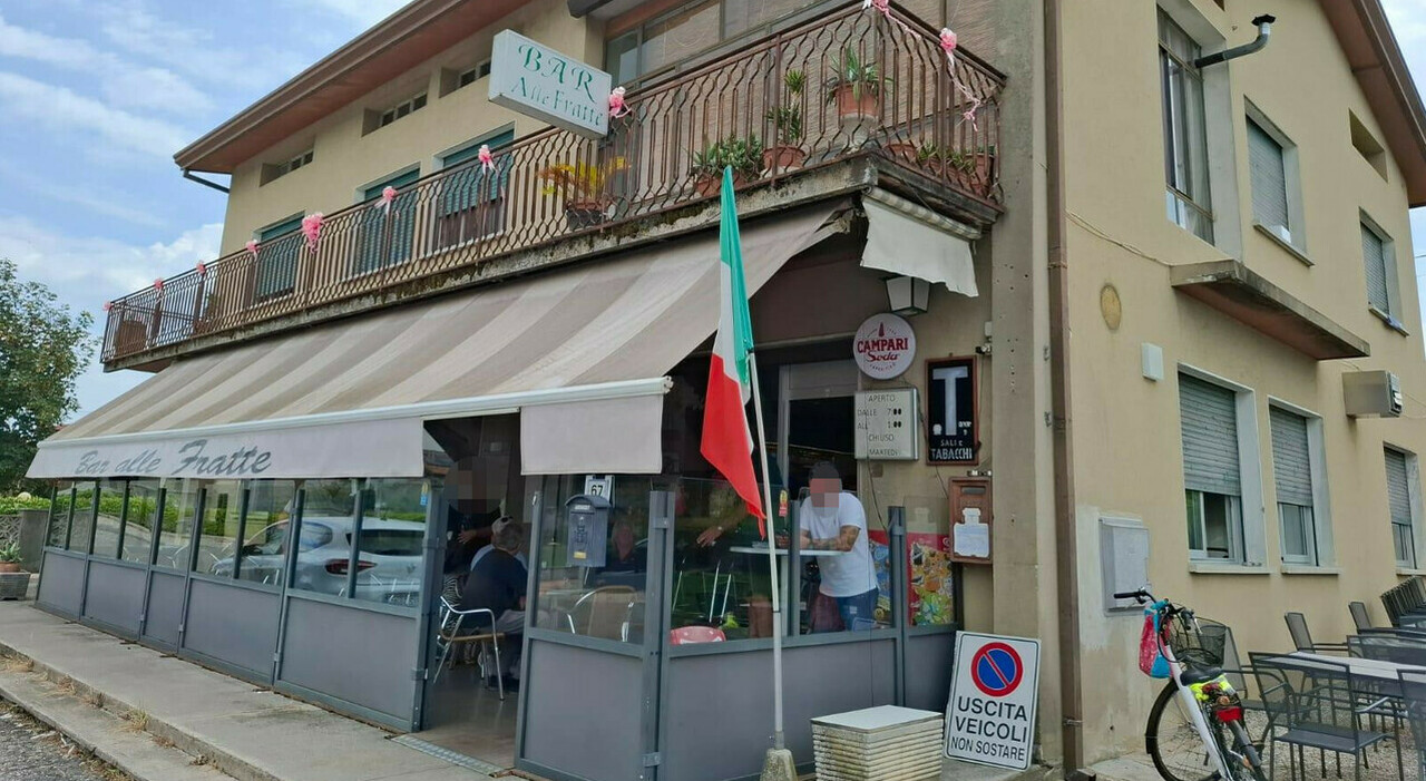 Ladri al bar nella notte, scatta l Ladri al bar nella notte, scatta l