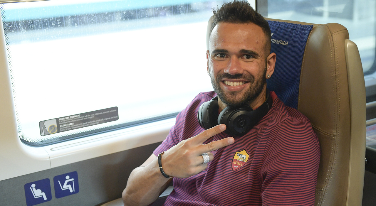 https://statics.cedscdn.it/photos/MED_HIGH/2025/07/17/8961943_17100443_leandro_castan_tumore_roma_dzeko_spalletti_intervista_come_sta_ora_oggi_17_7_2025.jpg