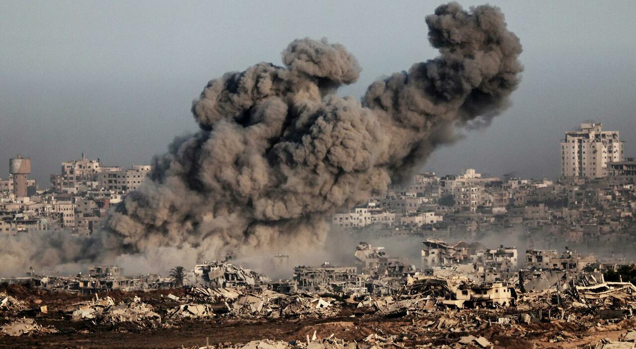 https://statics.cedscdn.it/photos/MED_HIGH/2025/07/18/8963891_18134305_gaza.jpg