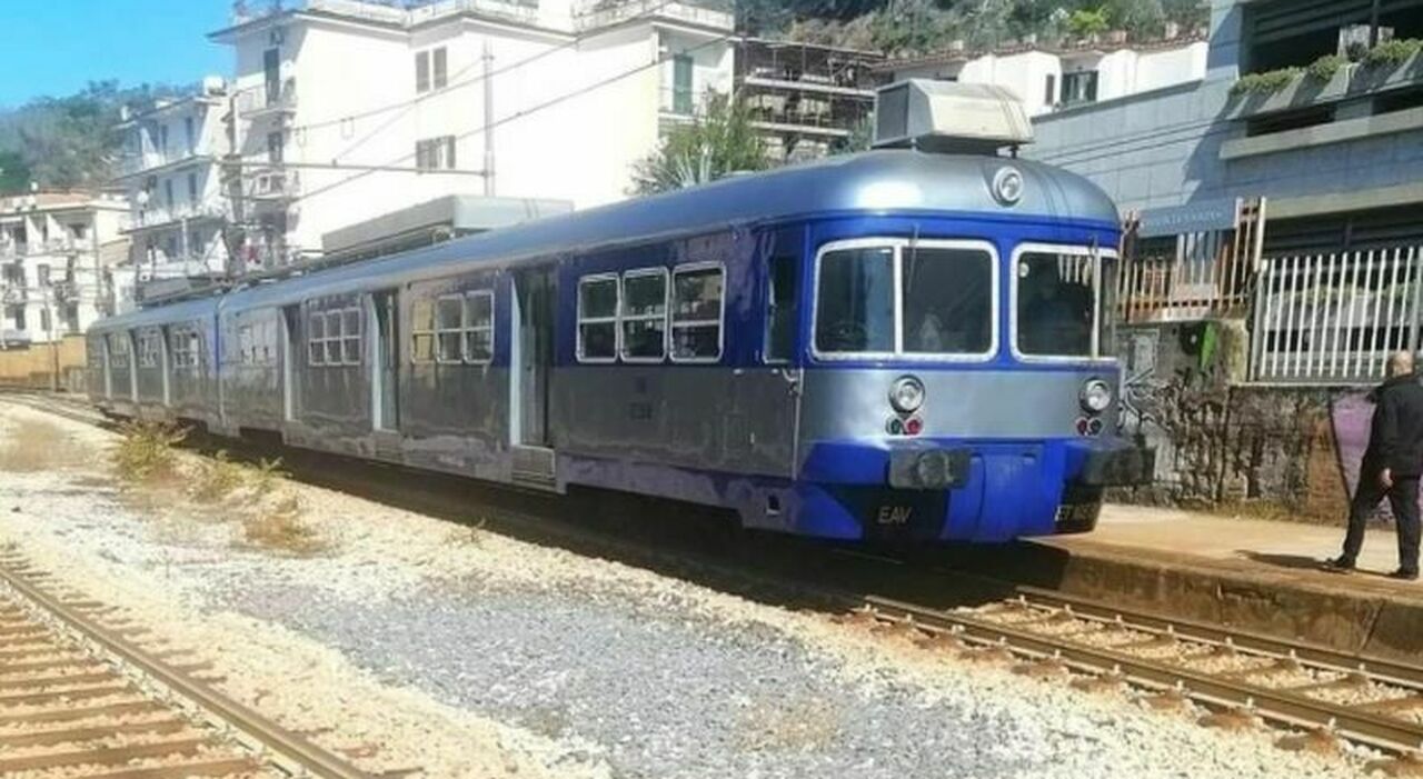 terremoto napoli e campi flegrei oggi la scossa ferma temporaneamente la circolazione di cumana e circumflegrea