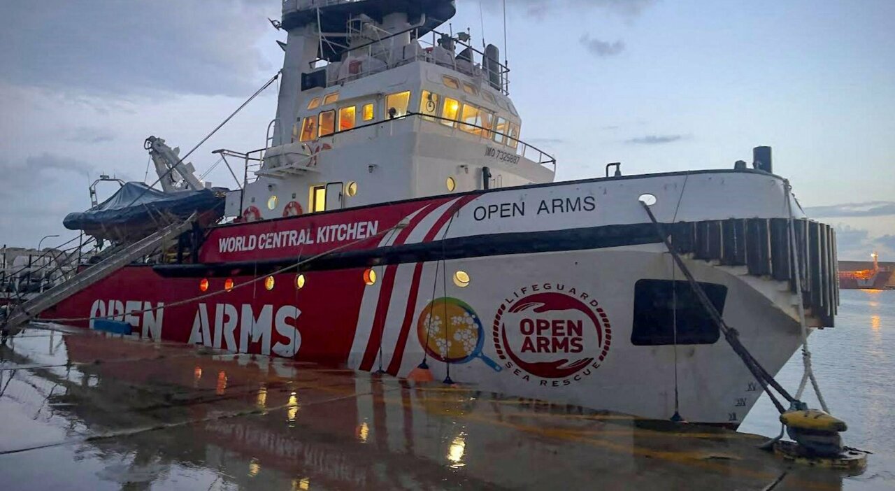 Open Arms, ricorso dei pm contro l?assoluzione di Salvini. Meloni: «Riformare la giustizia» Open Arms, ricorso dei pm contro l?assoluzione di Salvini. Meloni: «Riformare la giustizia»