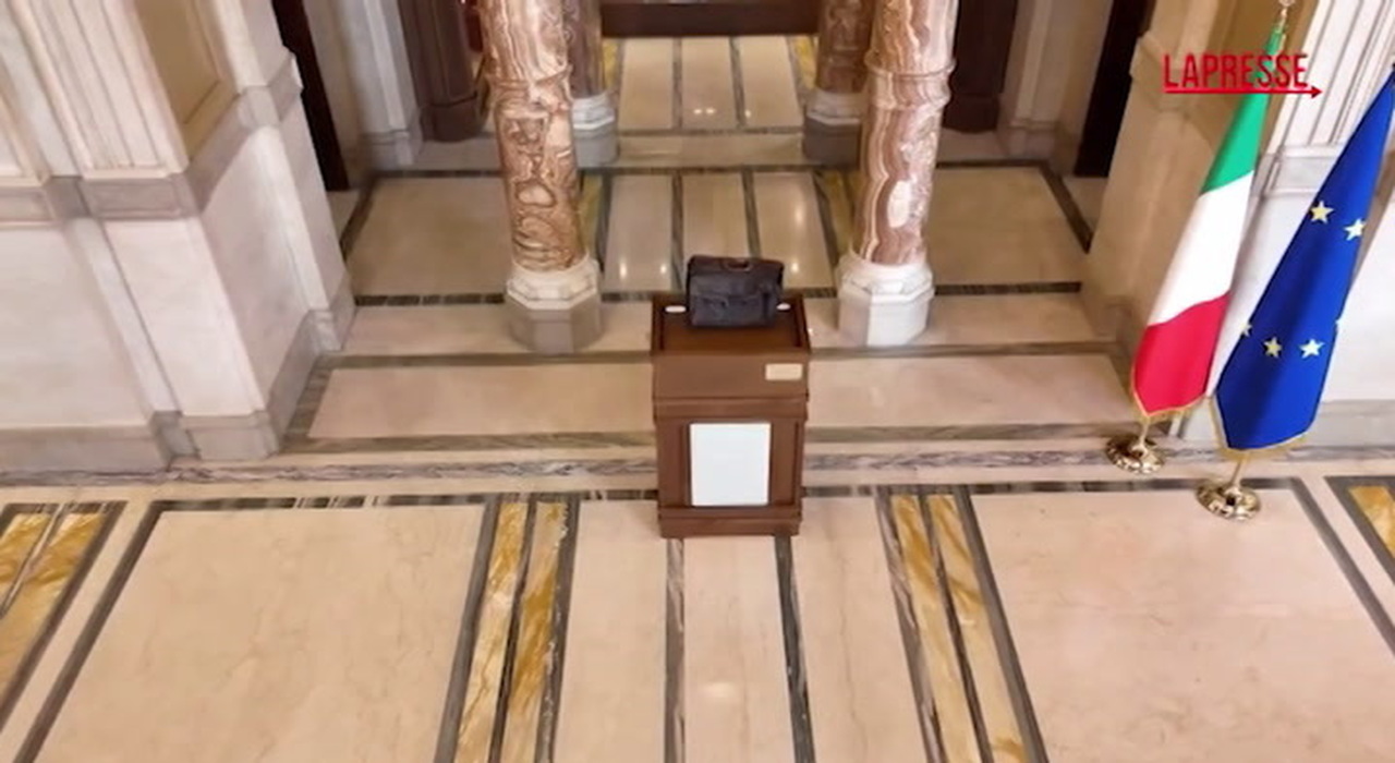 https://statics.cedscdn.it/photos/MED_HIGH/2025/07/19/8965942_poster.jpg