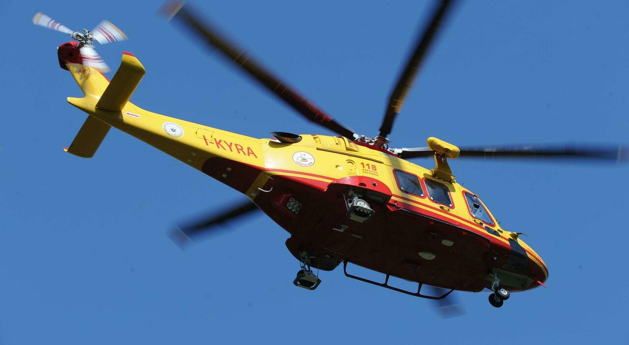 Malore durante la partita di calcetto, morto davanti al figlio un 57enne romano: erano in vacanza in Abruzzo Malore durante la partita di calcetto, morto davanti al figlio un 57enne romano: erano in vacanza in Abruzzo