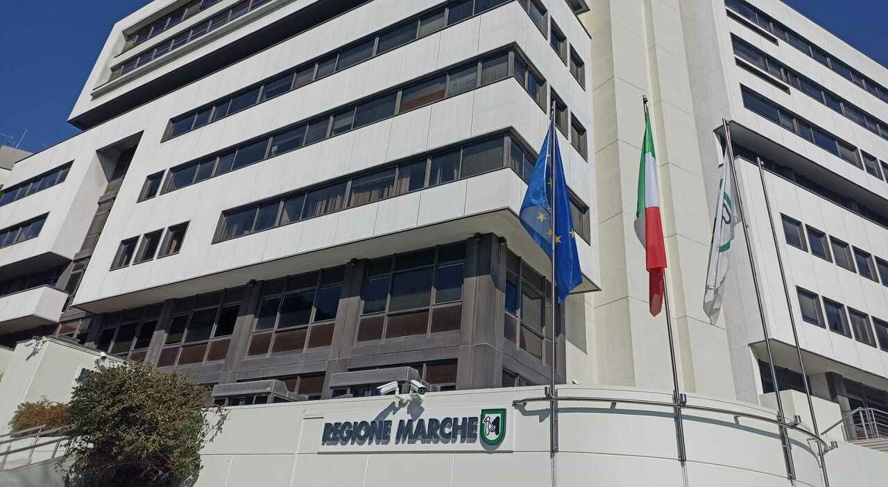 la giunta regionale ha deciso marche al voto il 28 e 29 settembre per scegliere il nuovo governatore