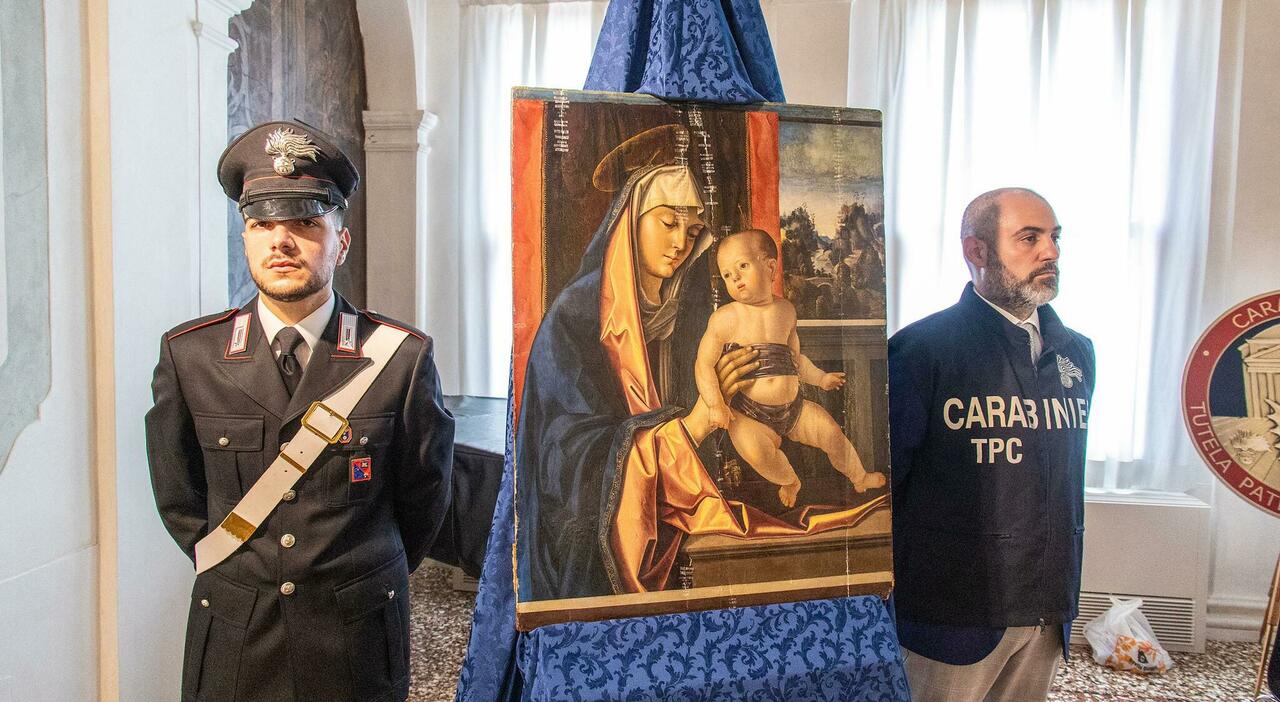 Dal barone al museo, torna a Belluno il quadro rubato: il dipinto Madonna con bambino trovato a Londra, era sparito nel 1973 Dal barone al museo, torna a Belluno il quadro rubato: il dipinto Madonna con bambino trovato a Londra, era sparito nel 1973