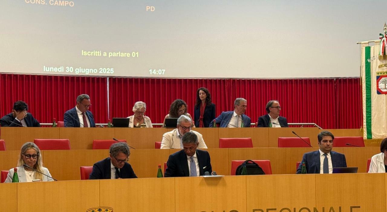 Lunedì Consiglio regionale. Maggioranza senza numeri: trattativa in corso con M5s Lunedì Consiglio regionale. Maggioranza senza numeri: trattativa in corso con M5s
