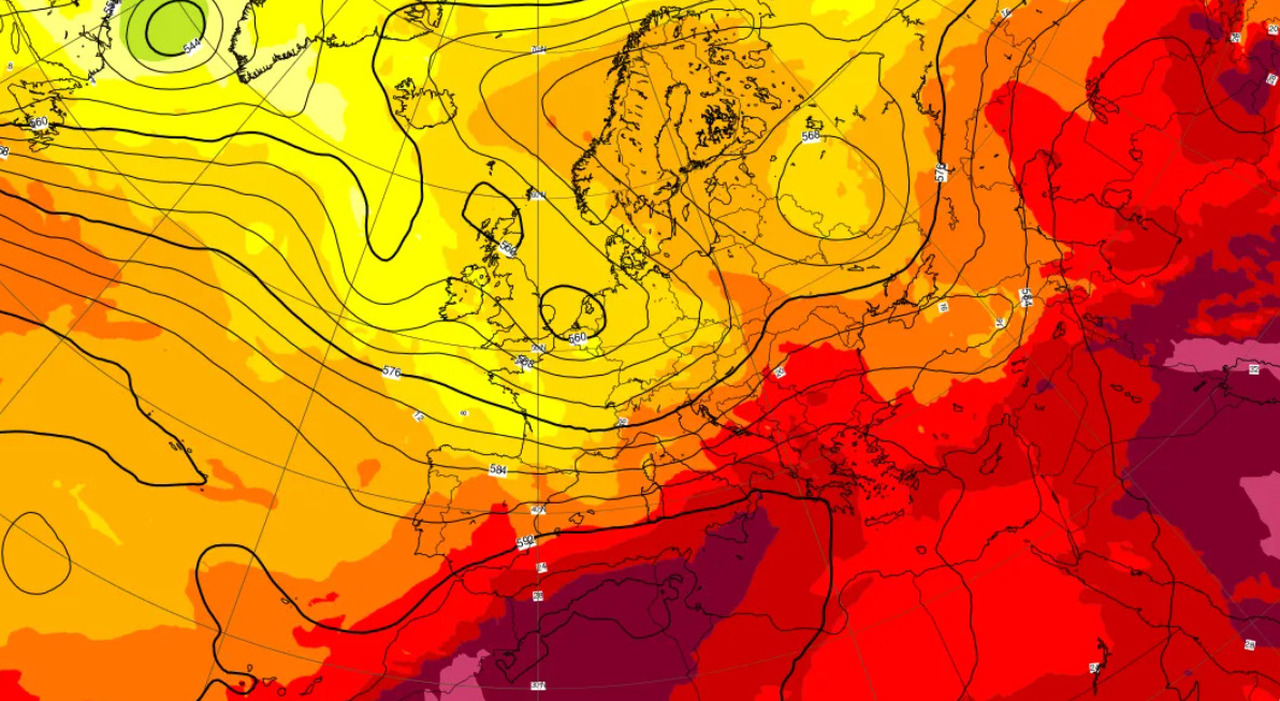 Caldo, oggi è il giorno del picco: fino a 47°C in Sicilia, allerta rossa a Palermo. Le temperature città per città Caldo, oggi è il giorno del picco: fino a 47°C in Sicilia, allerta rossa a Palermo. Le temperature città per città