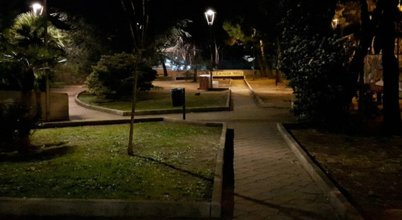 https://statics.cedscdn.it/photos/MED_HIGH/2025/07/22/8971423_22154317_bari_pizzo_baby_gang_evento_parco_degl_iaquiloni_oggi_22_7_2025.jpg
