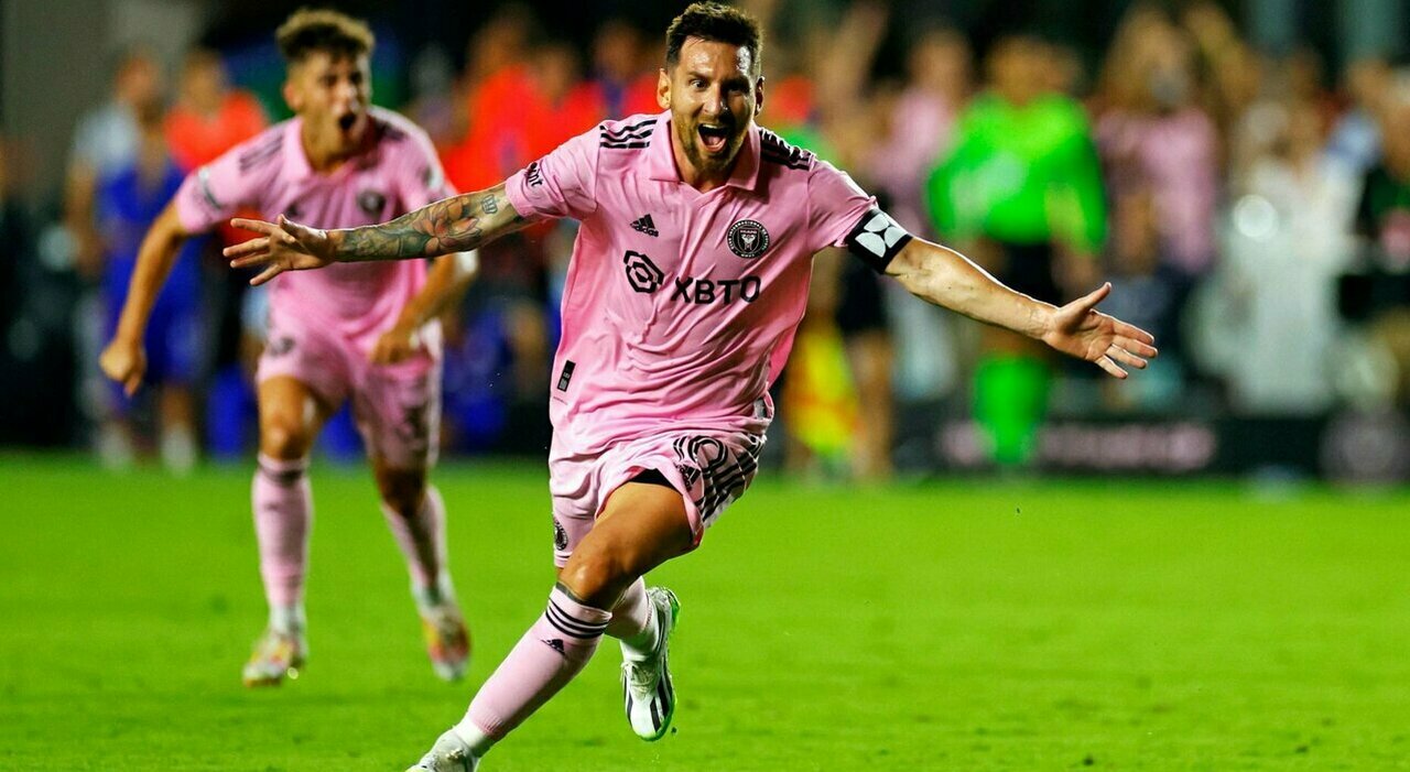 https://statics.cedscdn.it/photos/MED_HIGH/2025/07/23/8973499_23140158_messi_como_quote_fabregas_223_7_2025.jpg
