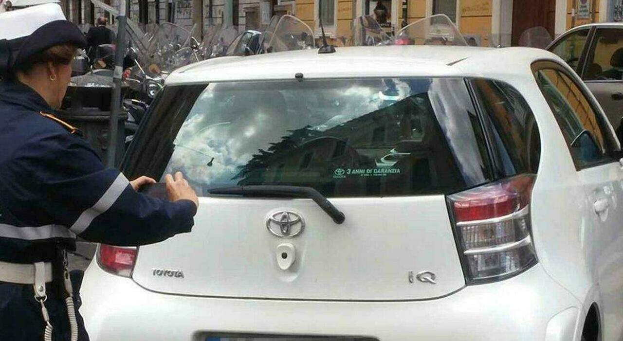 https://statics.cedscdn.it/photos/MED_HIGH/2025/07/24/8975459_24120739_finestrino_aperto_multa_cosa_prevede_licodice_della_strada_legge_oggi_24_7_2025.jpg
