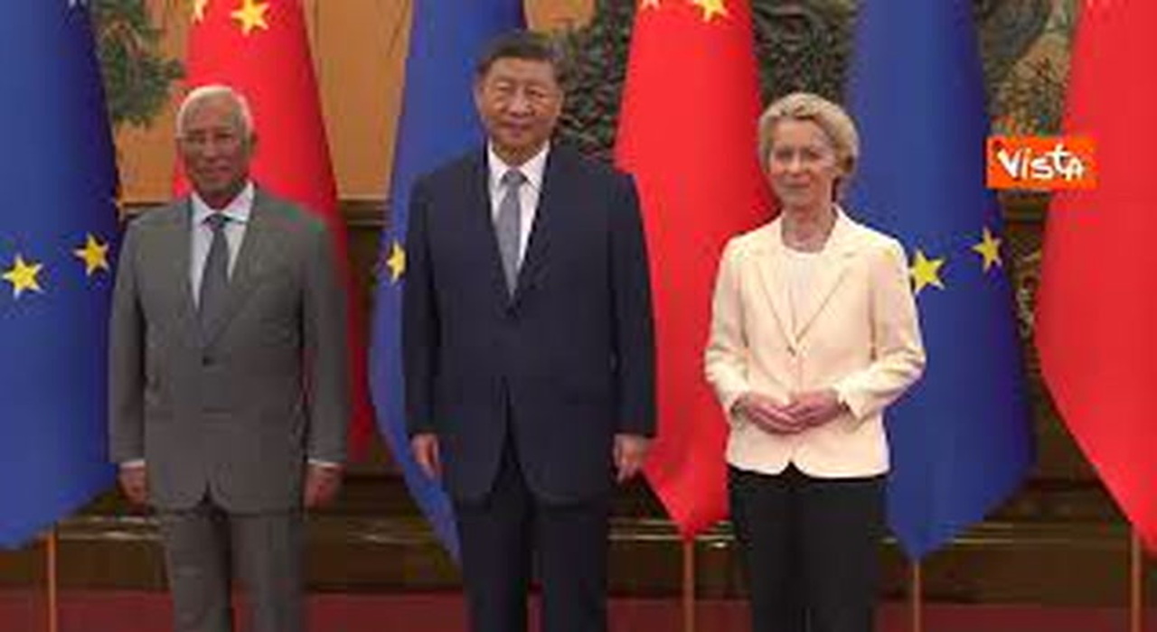 https://statics.cedscdn.it/photos/MED_HIGH/2025/07/24/8975840_poster.jpg