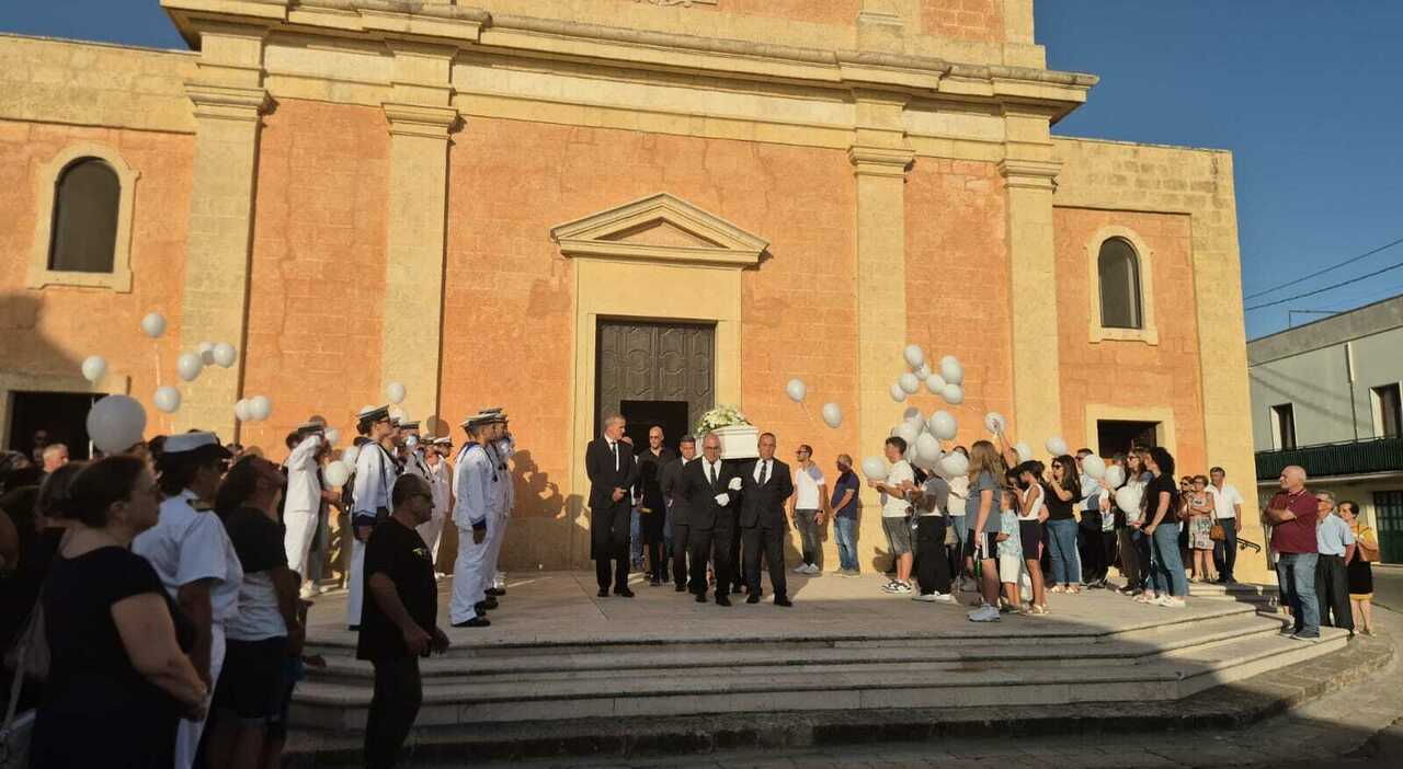 laddio ad andrea il bimbo annegato in piscina depressa stretta in un silenzio carico di amore