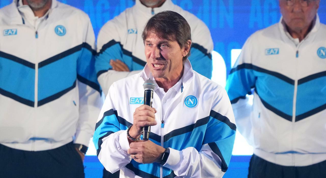 napoli conte incontra i tifosi a dimaro ora intelligenza e umilt224