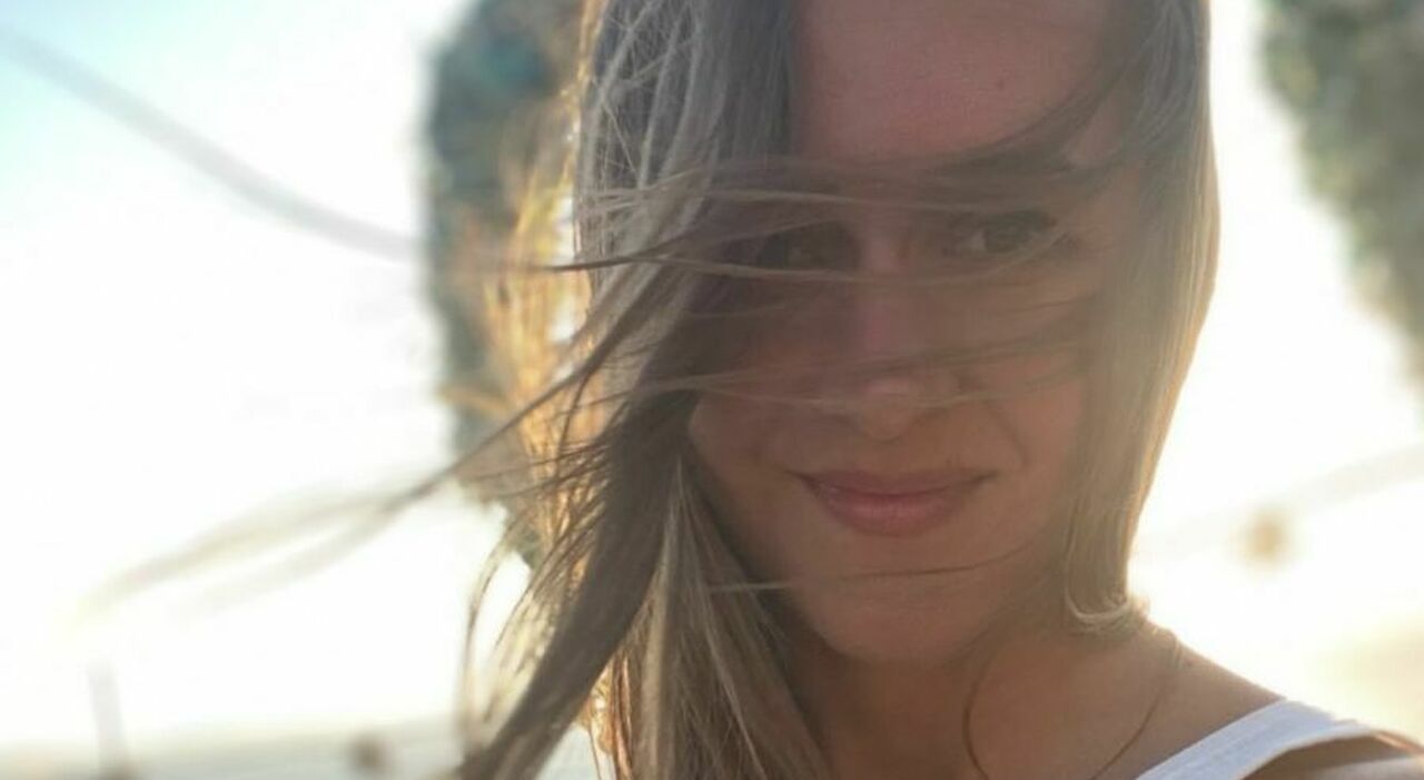 https://statics.cedscdn.it/photos/MED_HIGH/2025/07/25/8977446_25113530_francesca_ariazzi_morta_vacanza_ibiza_malore_traghetto_oggi_25_7_2025.jpg
