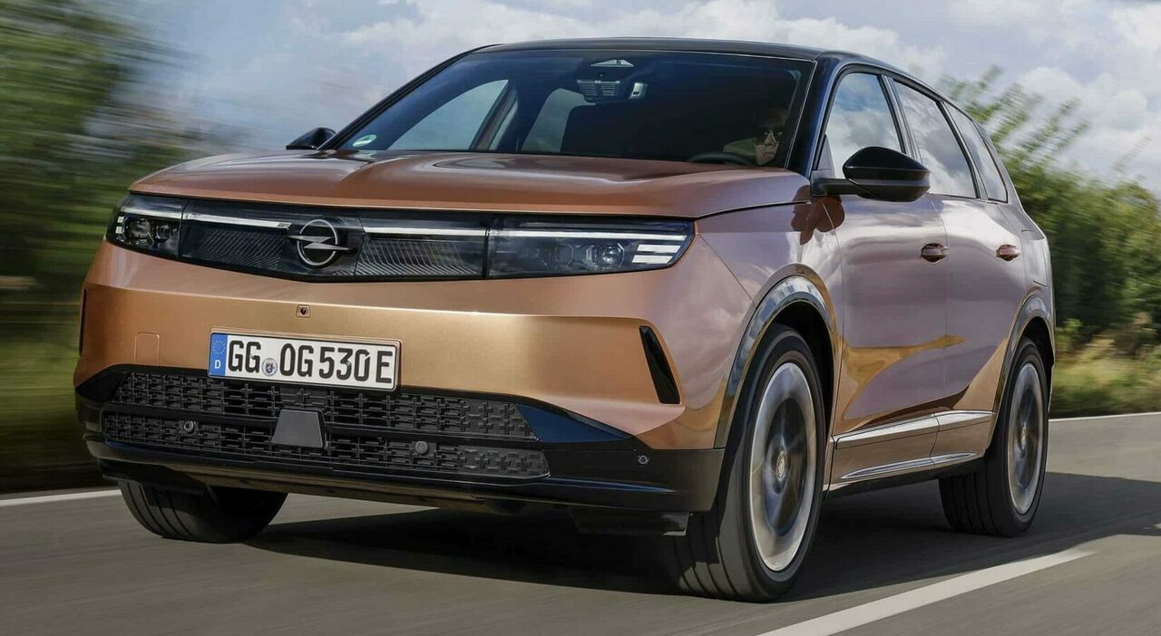 Opel Grandland Electric Long Range