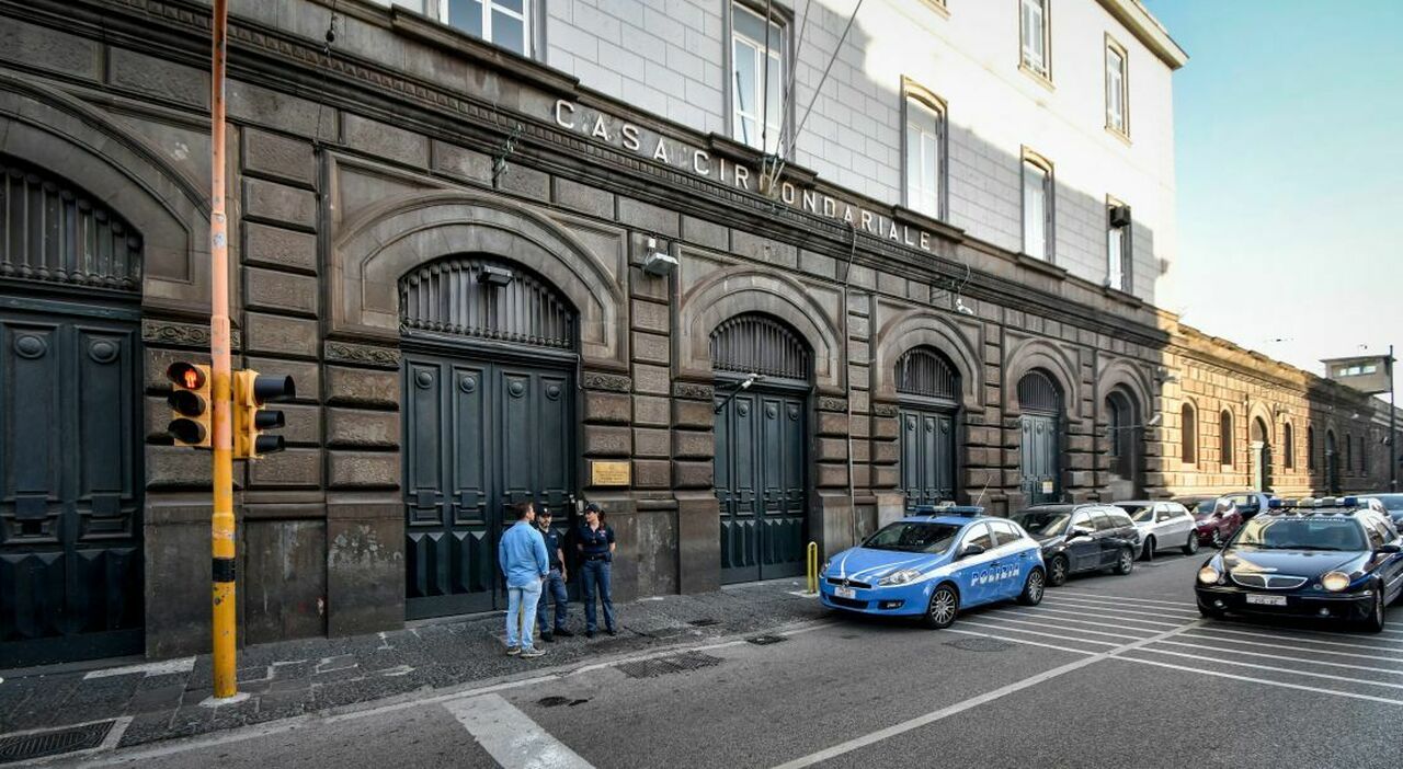 Detenuto tenta evasione dal carcere di Napoli Poggioreale, preso