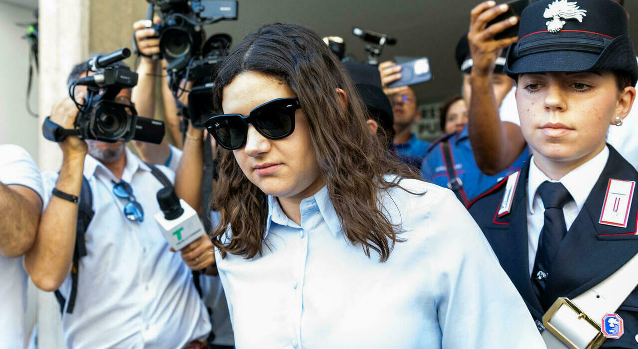 https://statics.cedscdn.it/photos/MED_HIGH/2025/07/26/8979242_26100433_8928664_30125220_chiara_petrolini_processo_neonati_sepolti_genitori_fidanzato_oggi_30_6_2025.jpg