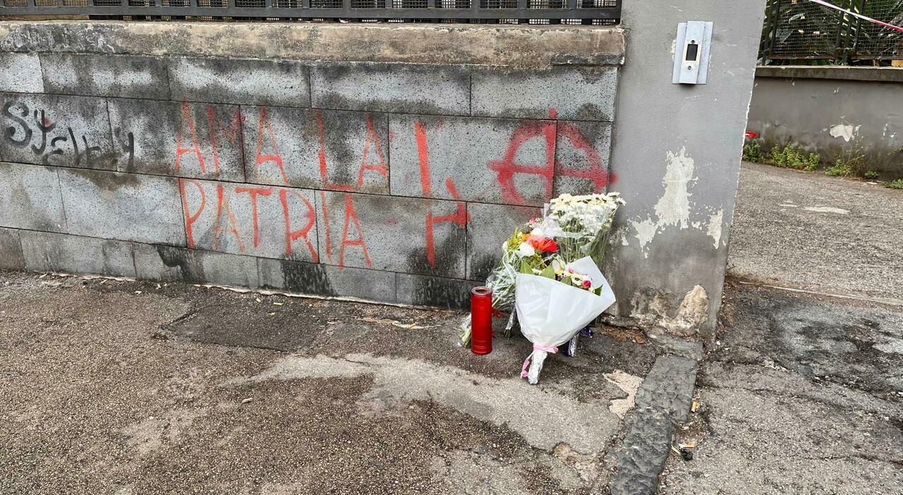 napoli gli operai morti al rione alto fiori e quartiere in lutto il giorno dopo la tragedia