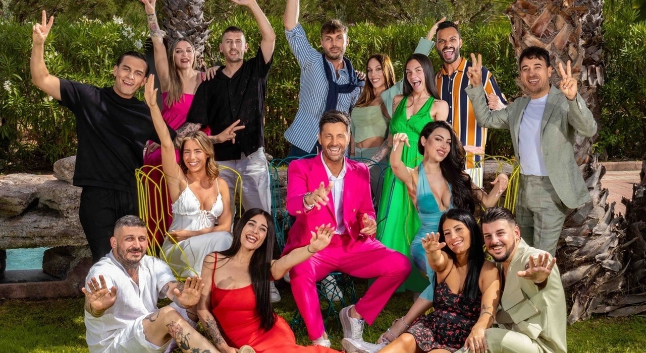 https://statics.cedscdn.it/photos/MED_HIGH/2025/07/26/8979625_26180041_temptation_island_autunno_cosa_succede_mediaset.jpg