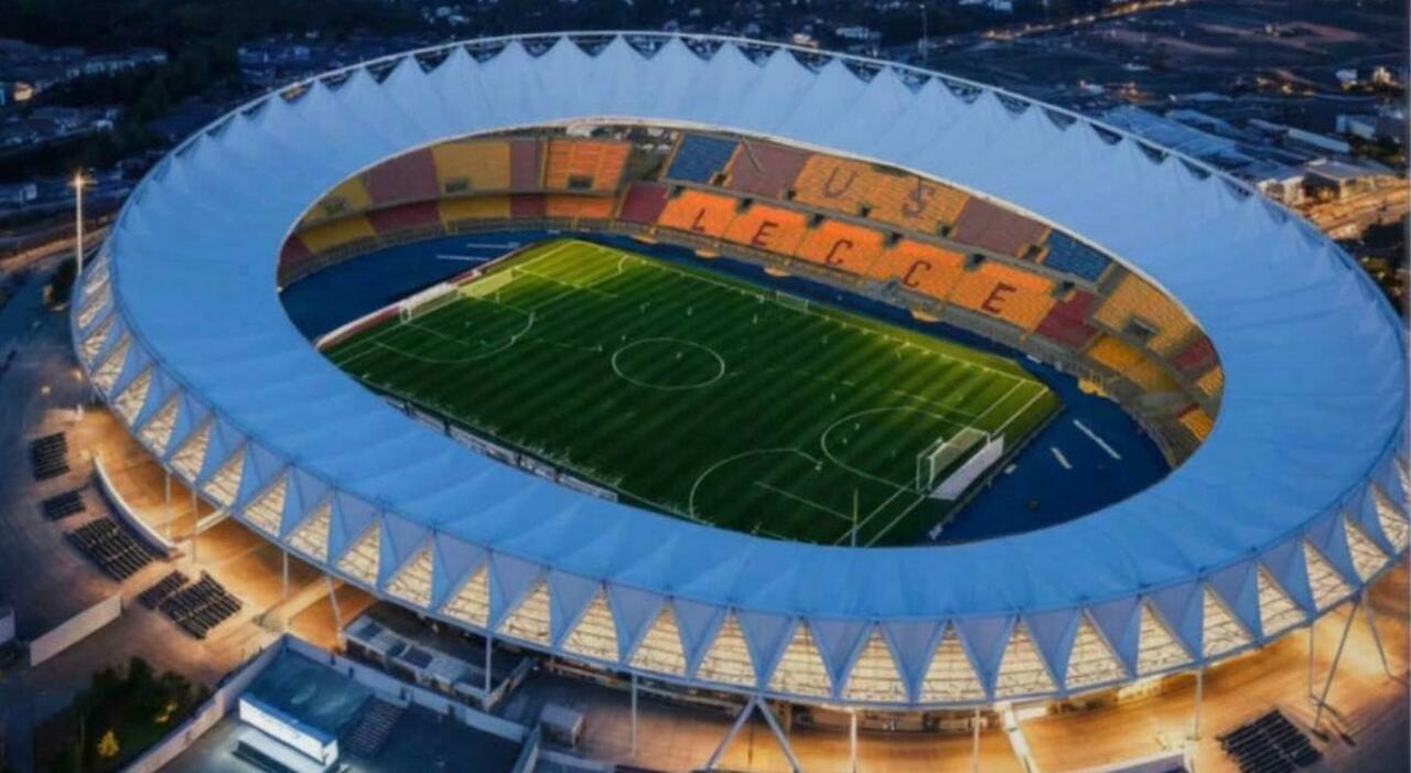Lecce, partono i lavori allo stadio Via del Mare: 11,3 milioni di euro Lecce, partono i lavori allo stadio Via del Mare: 11,3 milioni di euro