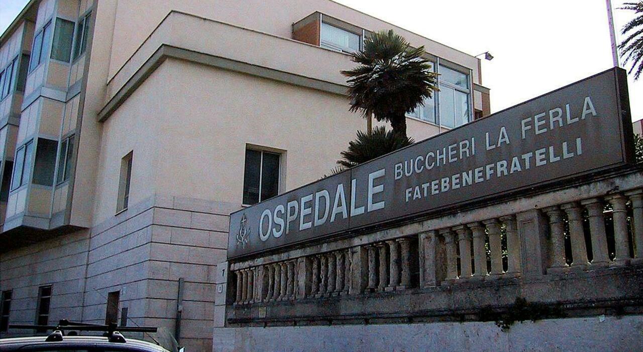 Ragazzina di 14 anni muore a Palermo, portata in ospedale con vestiti intrisi di benzina e segni di violenza sul corpo Ragazzina di 14 anni muore a Palermo, portata in ospedale con vestiti intrisi di benzina e segni di violenza sul corpo