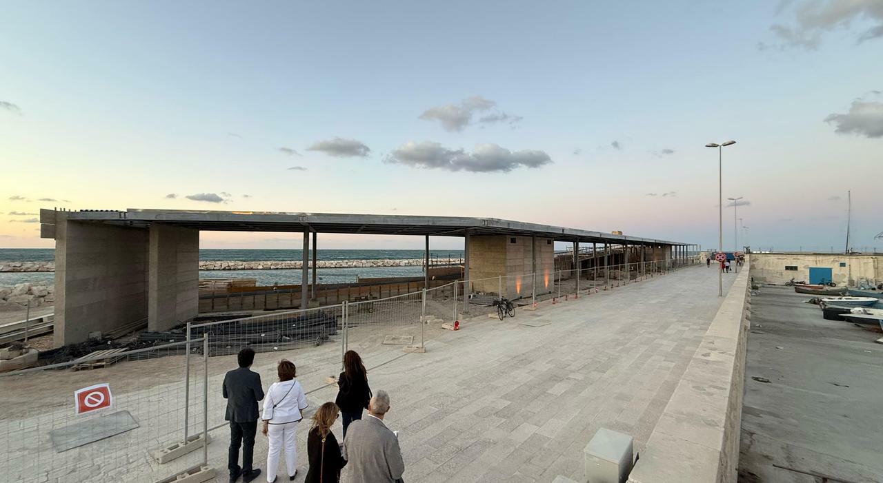 Le opere per il restyling del lungomare a Bari, addio ai 244 pali in cemento Le opere per il restyling del lungomare a Bari, addio ai 244 pali in cemento