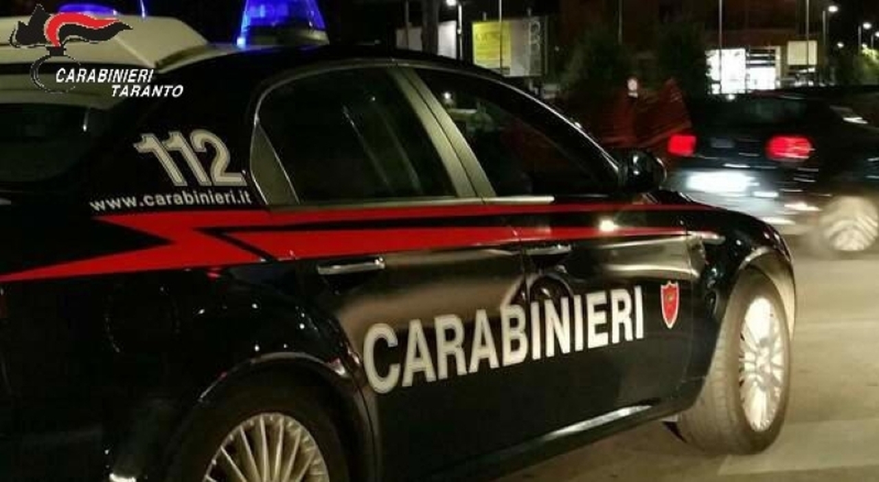 prima la lite per il parcheggio poi i colpi di pistola un arresto
