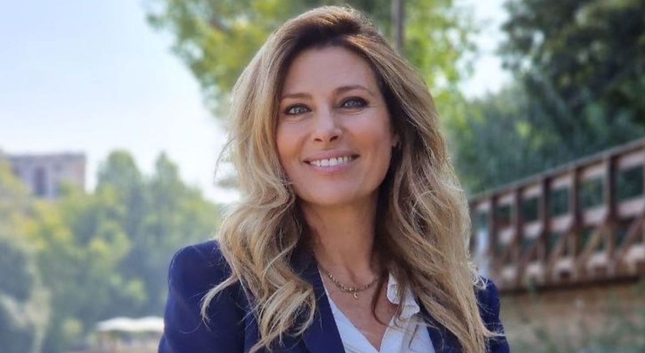 https://statics.cedscdn.it/photos/MED_HIGH/2025/07/28/8982686_28142146_claudia_adamo_morta_tumore_quale_meteorologa_rai_funerali_quando_28_7_2025.jpg