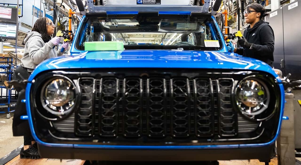 L'assemblaggio di una Jeep Gladiator negli Usa