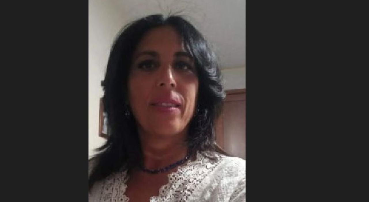 https://statics.cedscdn.it/photos/MED_HIGH/2025/07/29/8984591_29124021_rosa_di_napoli_morta_dopo_battaglia_malattia_marano_oggi_29_7_2025.jpg