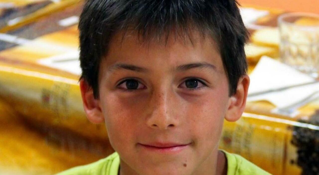 https://statics.cedscdn.it/photos/MED_HIGH/2025/07/29/8985103_29204842_pietro_adobati_morto_quad.jpg