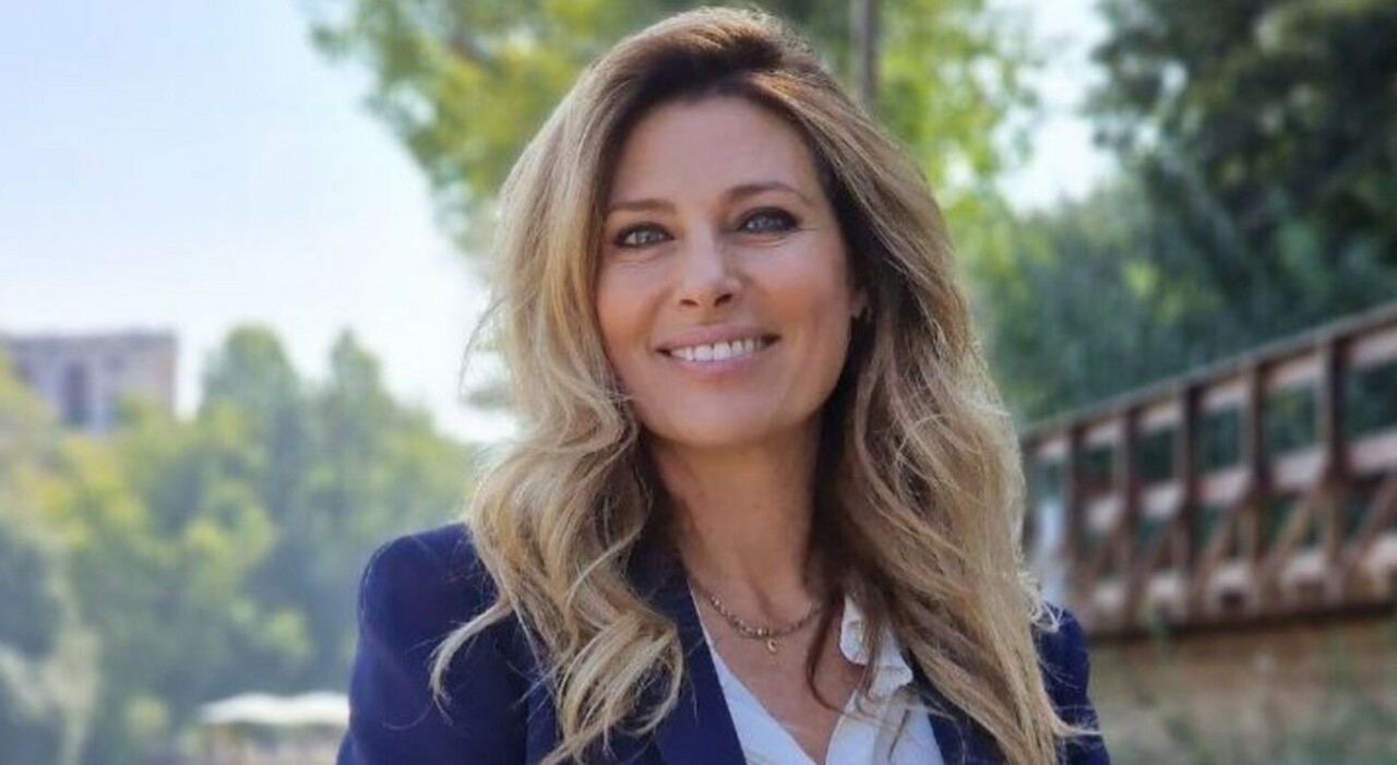 claudia adamo dolore e lacrime al funerale della meteorologa stroncata da un tumore