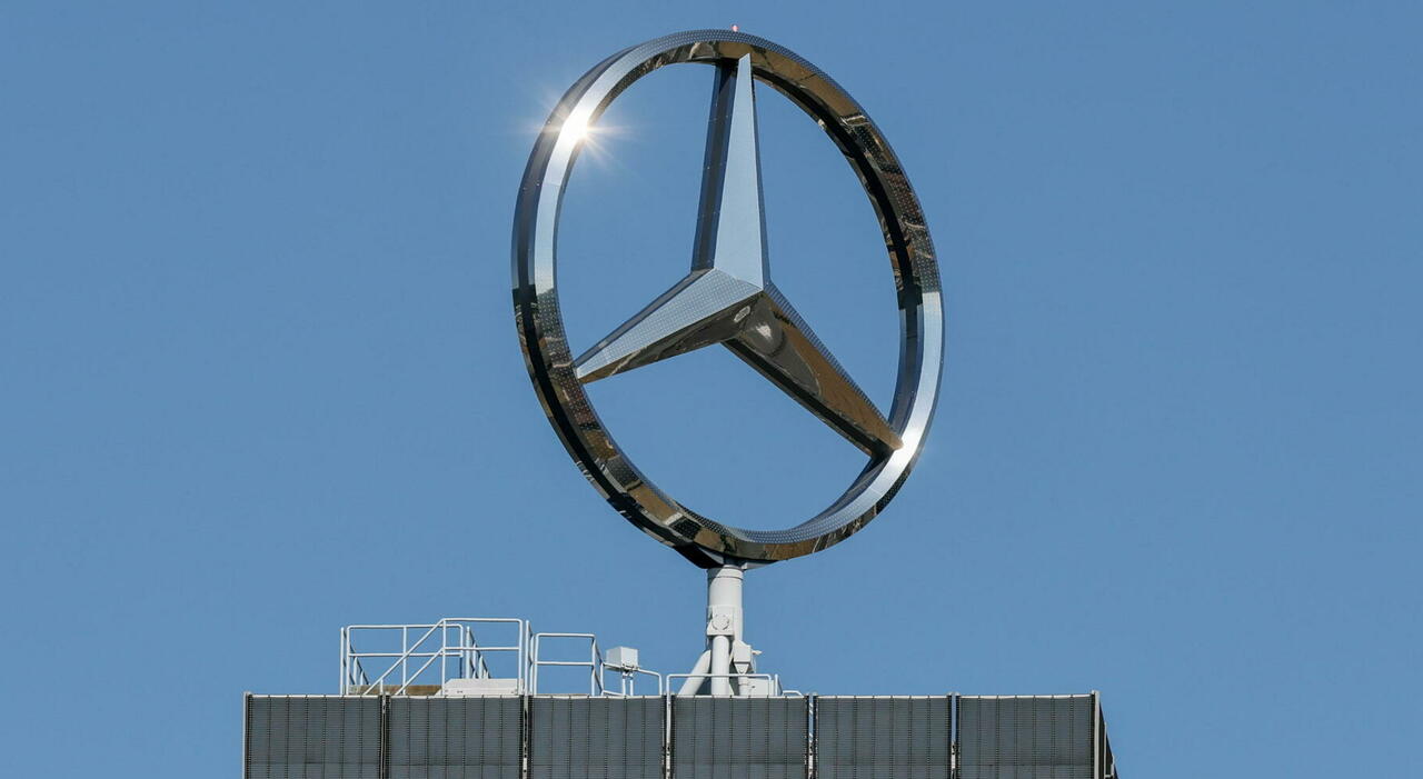 Il simbolo della Stella nella fabbrica di Stoccarda