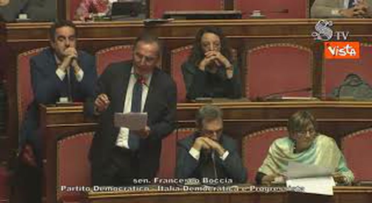 https://statics.cedscdn.it/photos/MED_HIGH/2025/07/30/8986626_poster.jpg