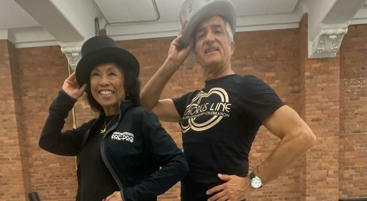 Un romano sul palco dei 50 anni di Chorus Line a New York