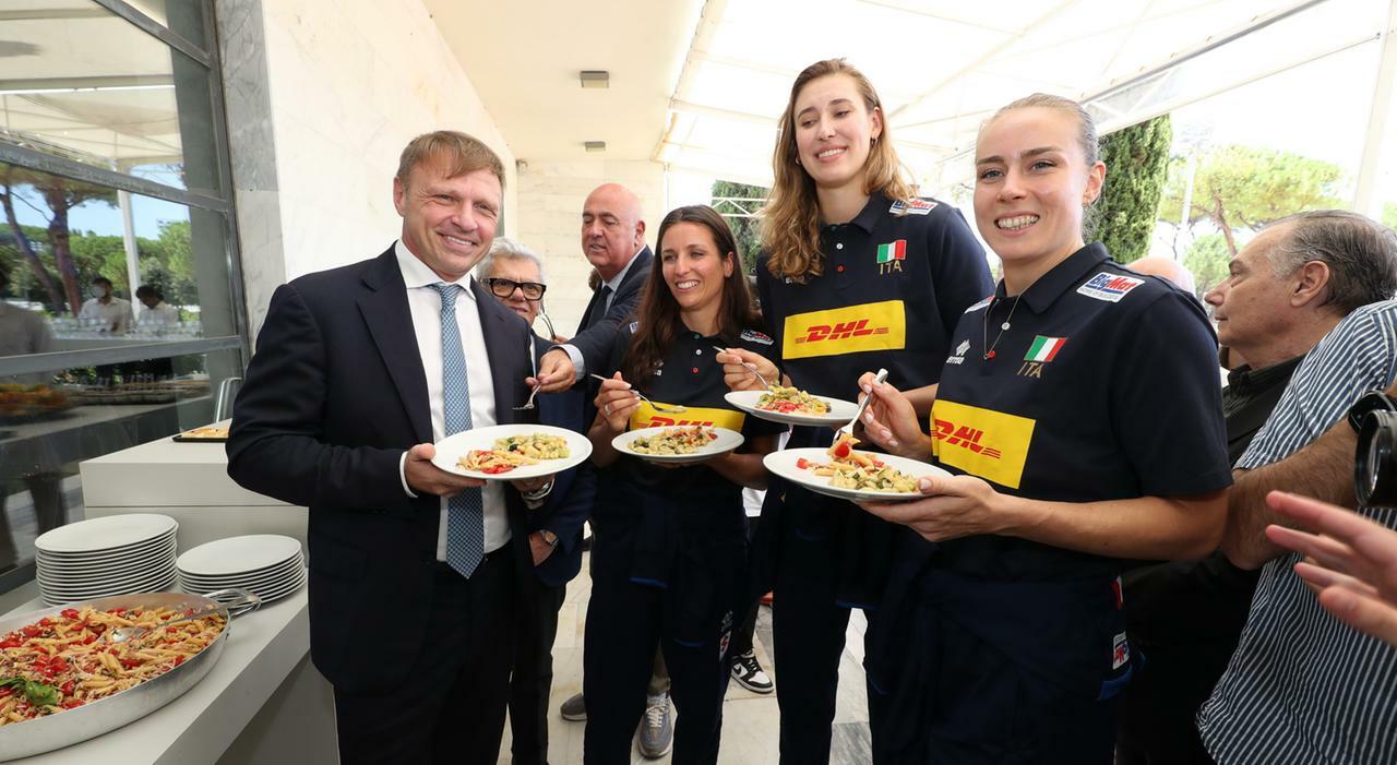 Pasta: L'Alimento Italiano per Eccellenza, Amato Anche dalle Campionesse di Volley!