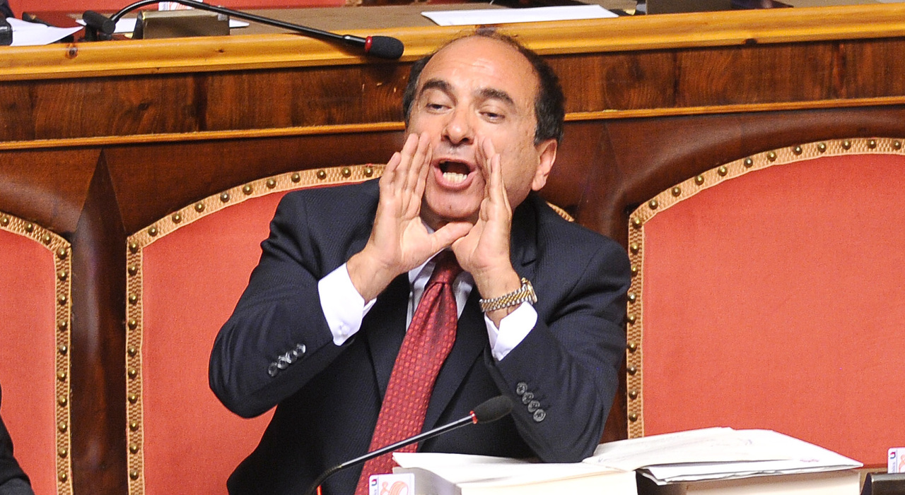 https://statics.cedscdn.it/photos/MED_HIGH/2025/08/01/8990376_01085400_domenico_scilipoti.jpg