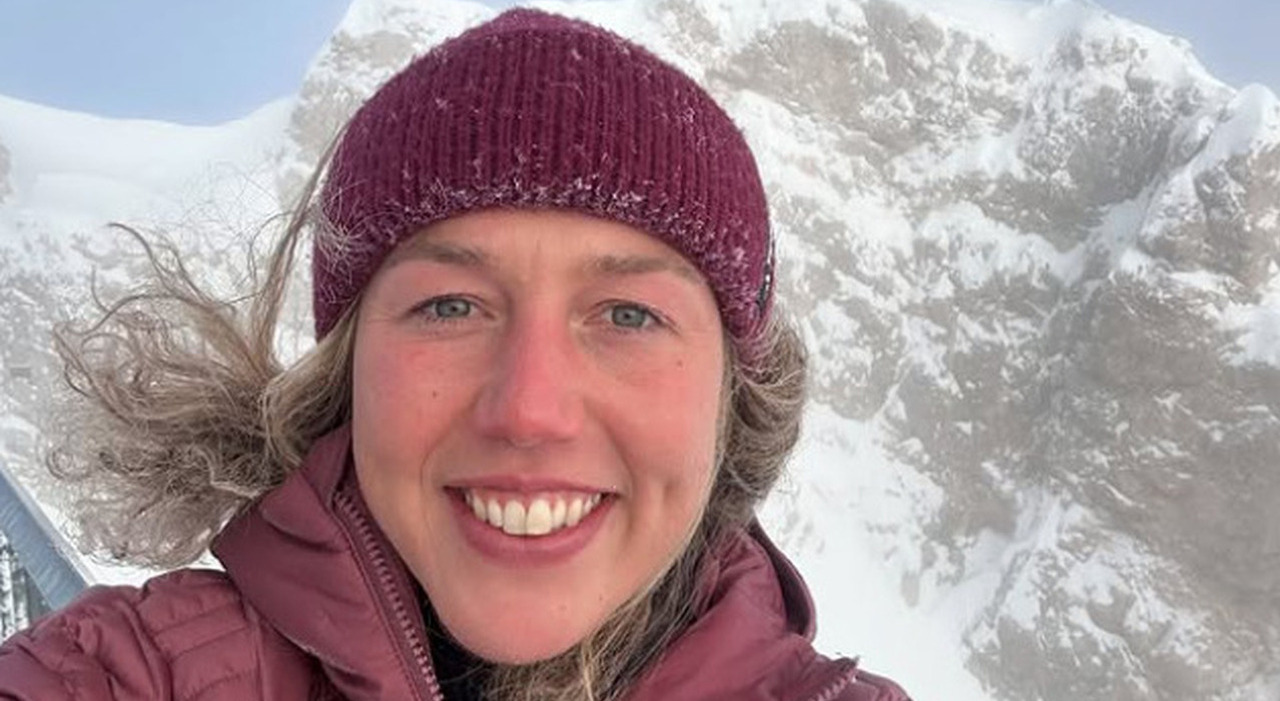 https://statics.cedscdn.it/photos/MED_HIGH/2025/08/01/8990639_01141048_laura_dahlmeier_morta_resta_montagna.jpg