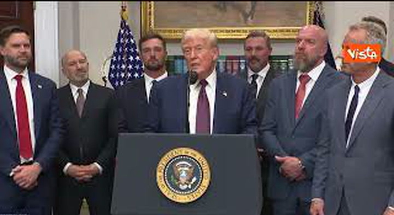 https://statics.cedscdn.it/photos/MED_HIGH/2025/08/01/8990714_poster.jpg
