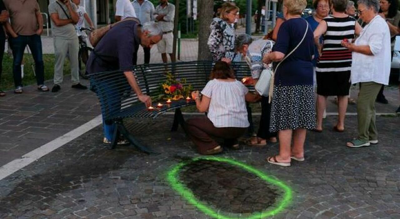 https://statics.cedscdn.it/photos/MED_HIGH/2025/08/01/8990855_01182058_8990453_01103408_pugno_volontario_parrocchia_16_anni_piove_sacco.jpg