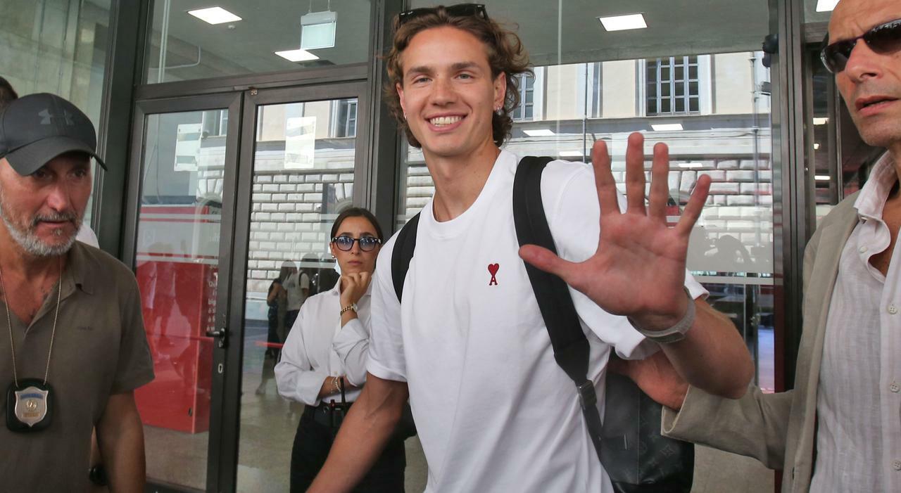 Calciomercato Roma, Ghilardi arriva e parte subito per Lens. Echeverri rifiuta il Girona ...