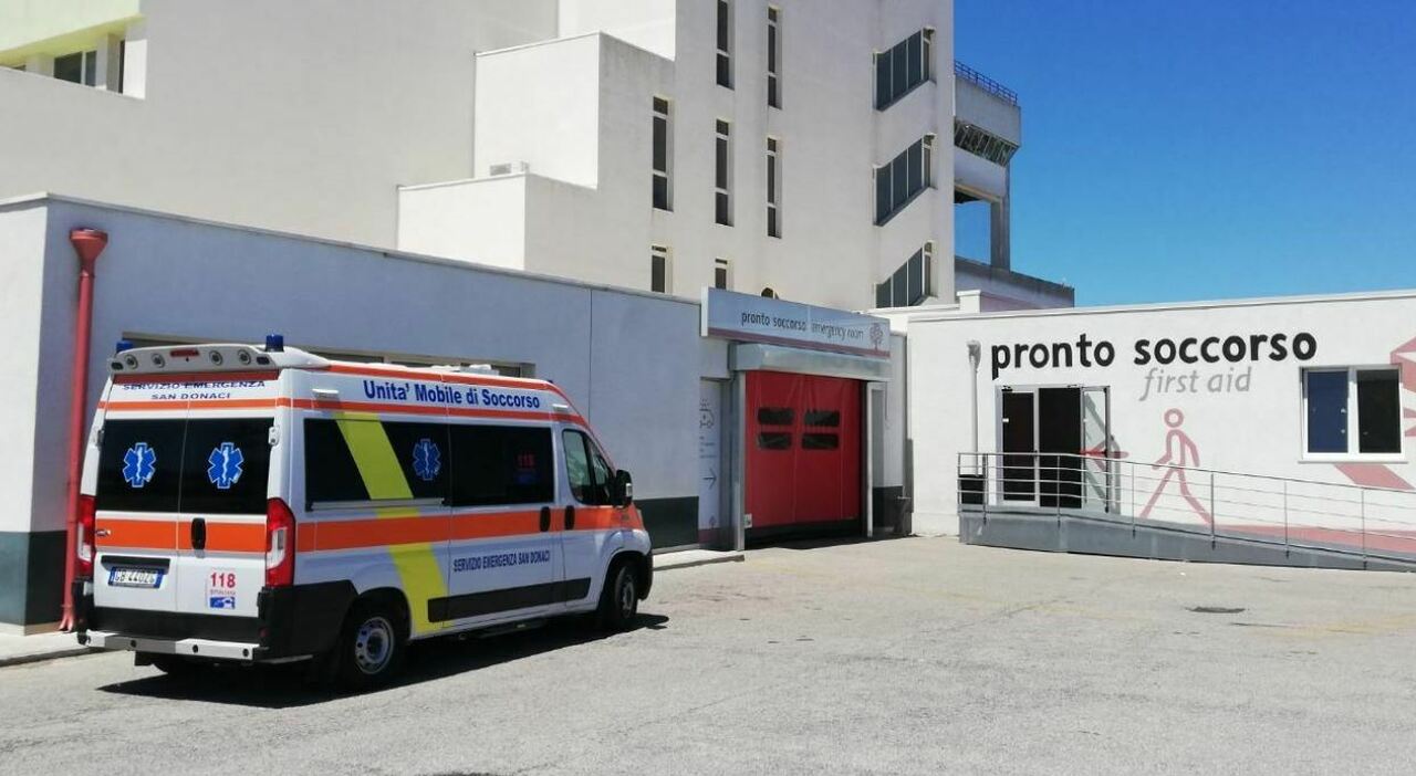 lite in discoteca finisce nel sangue turista accoltellato