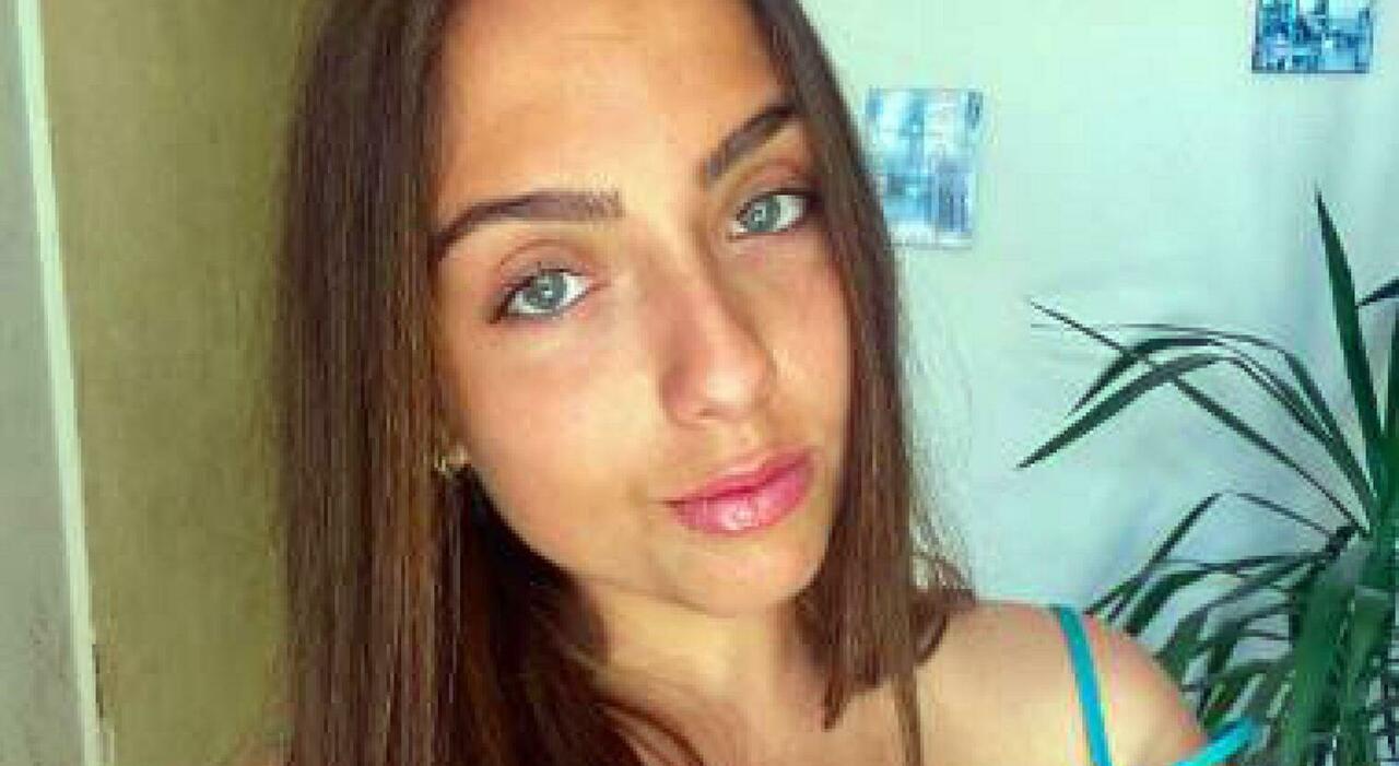 simona cin224 morta in piscina a una festa l ipotesi malore e i punti oscuri dalle tracce di sangue ai superalcolici spariti