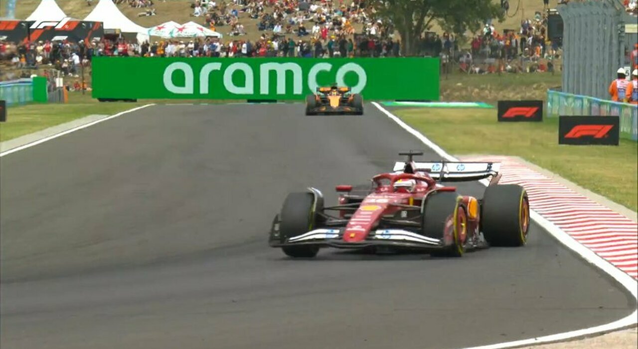 gp di budapest la diretta leclerc al pit stop rientra davanti a piastri al comando ora c 232 norris poi alonso