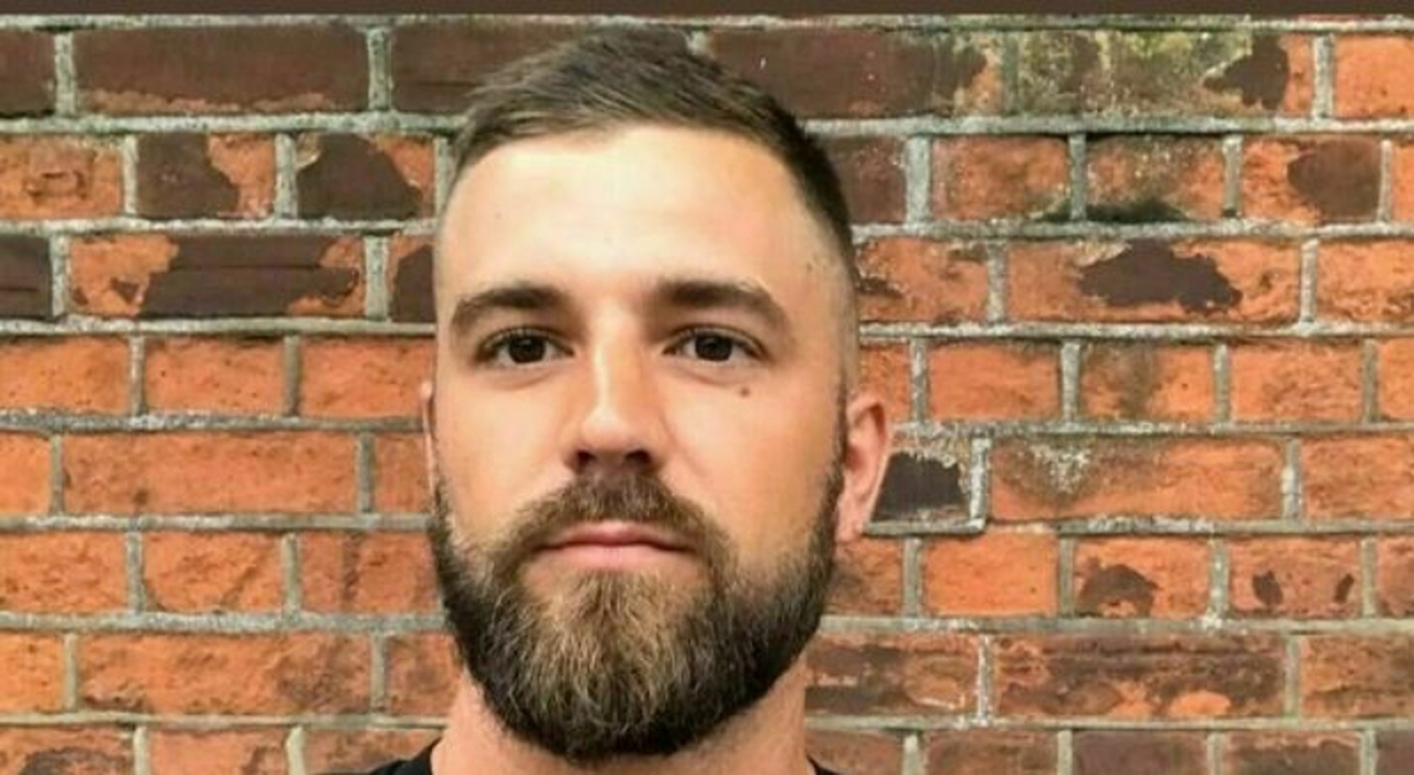 Riccardo Pulvini trovato morto in casa a Londra: «Nessun segno di violenza». Il 33enne lavorava da Harrods Riccardo Pulvini trovato morto in casa a Londra: «Nessun segno di violenza». Il 33enne lavorava da Harrods