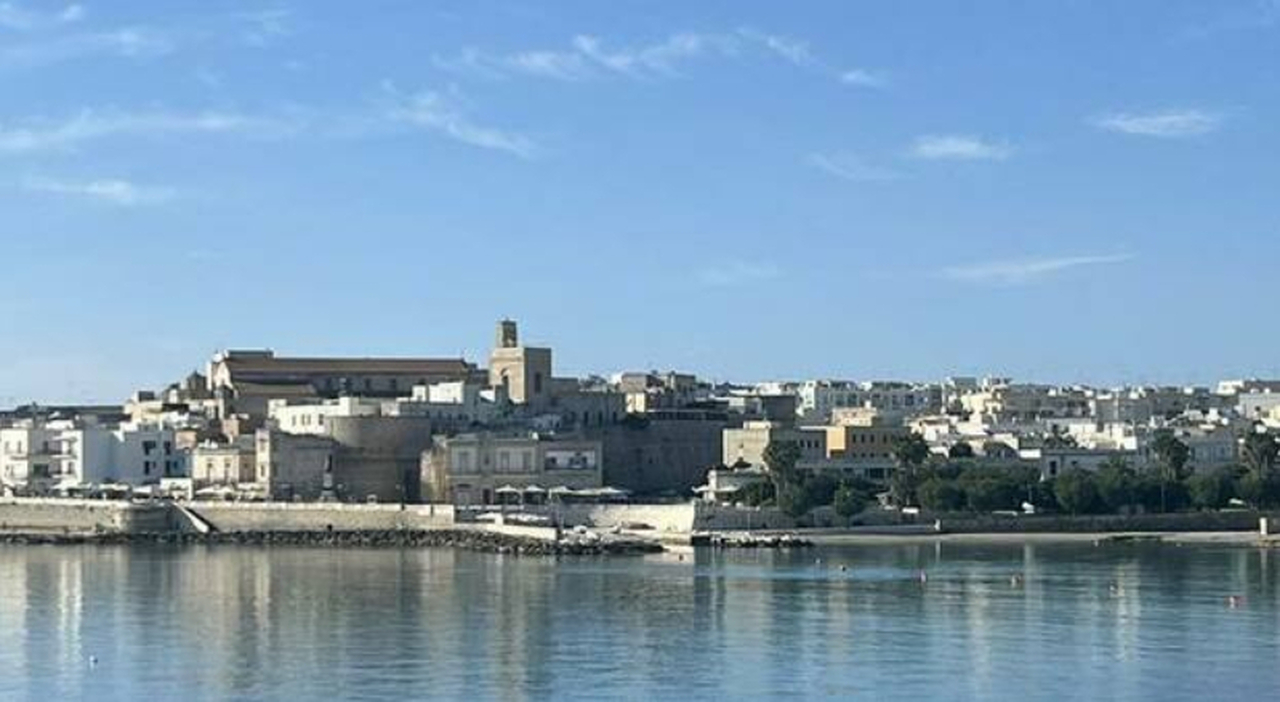 https://statics.cedscdn.it/photos/MED_HIGH/2025/08/05/8997756_05194318_8997685_05165913_violenza_sessuale_otranto_casa_affittata_ragazza_27enne_proprietario_entra_di_notte_cosa_sappiamo_1_.jpg