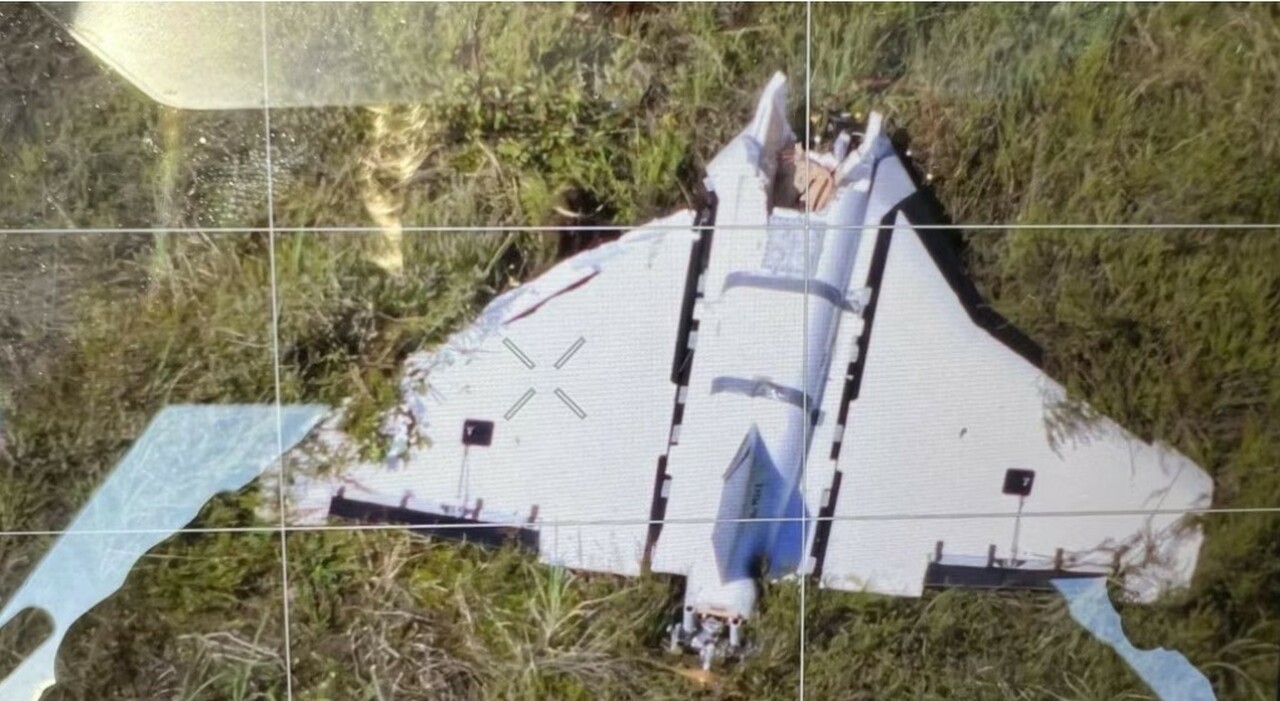 lituania il drone russo carico di esplosivo dalla bielorussa allerta la nato violazione spazio aereo grave difenderemo ogni centrimetro