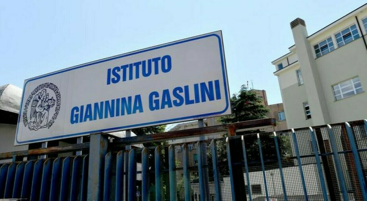 https://statics.cedscdn.it/photos/MED_HIGH/2025/08/07/9001043_07152122_6916048_08153641_bimbo_11_anni_dito_gaslini.jpg