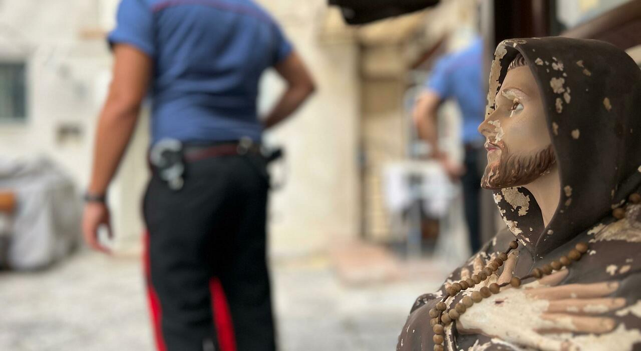 violenze sessuali e foto porno nei confronti delle nipoti di 6 anni arrestato 78enne a portici