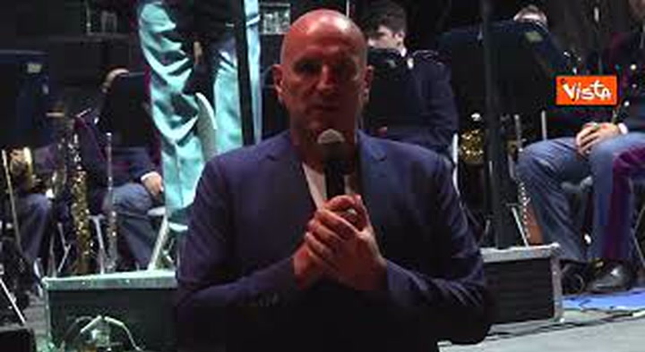 https://statics.cedscdn.it/photos/MED_HIGH/2025/08/09/9004640_poster.jpg